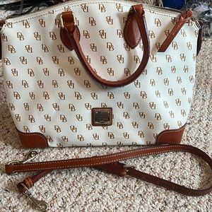 Dooney & Bourke crossbody bag